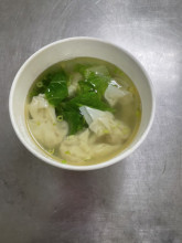 蔬菜雲吞湯